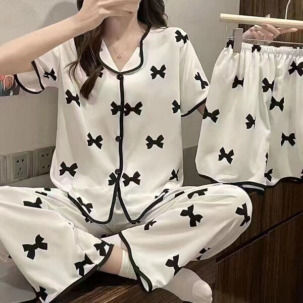 2025 new pajamas for women summer high-looking Internet celebrity three-piece cardigan short-sleeved shorts trousers sweet home wear